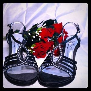 Nina Black Diamond Sandal